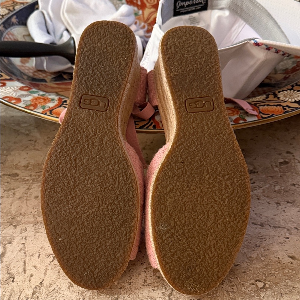 UGG Pink Women's Espadrille Sandals - Picture 5 of 5